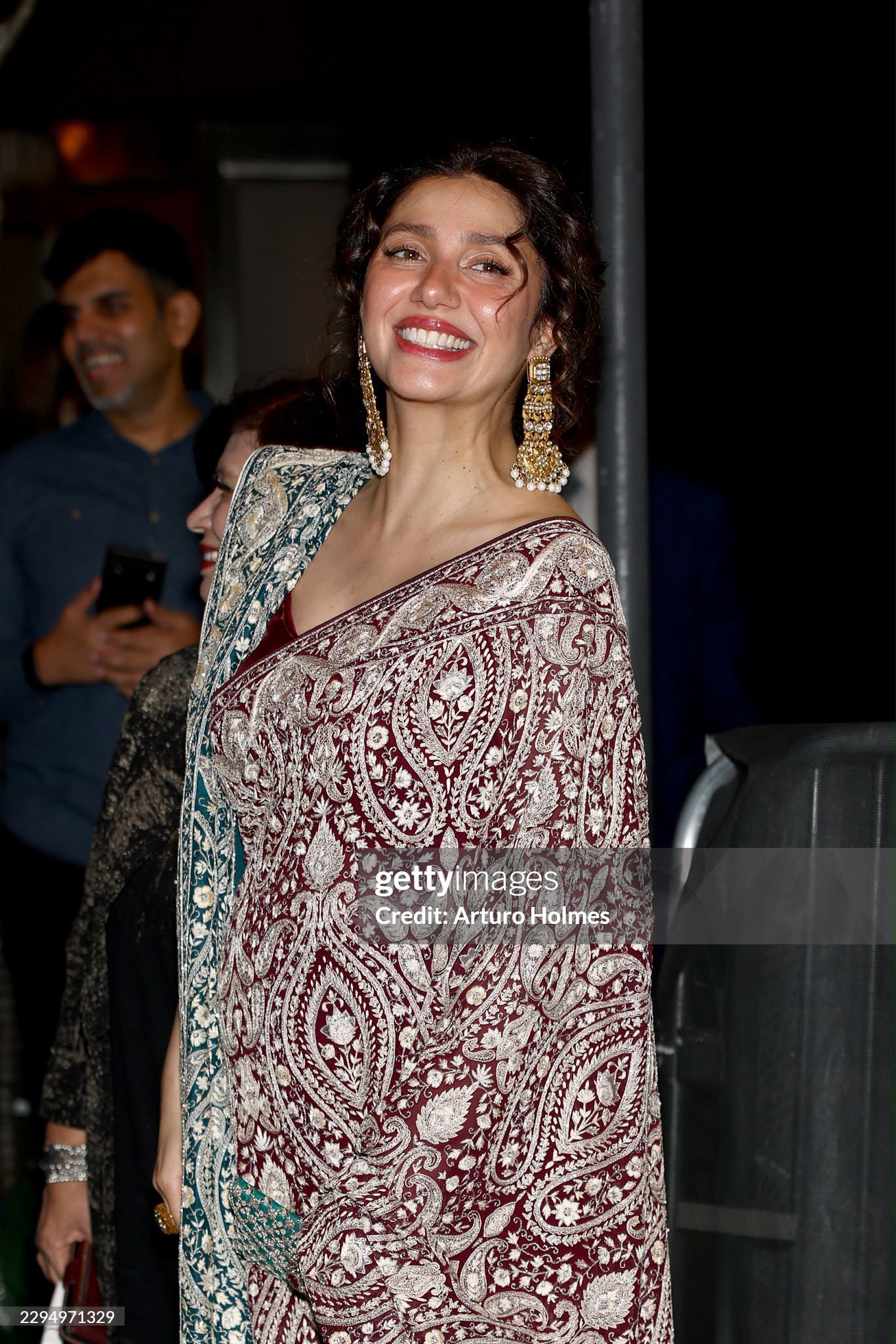 Hussain Rehar couture